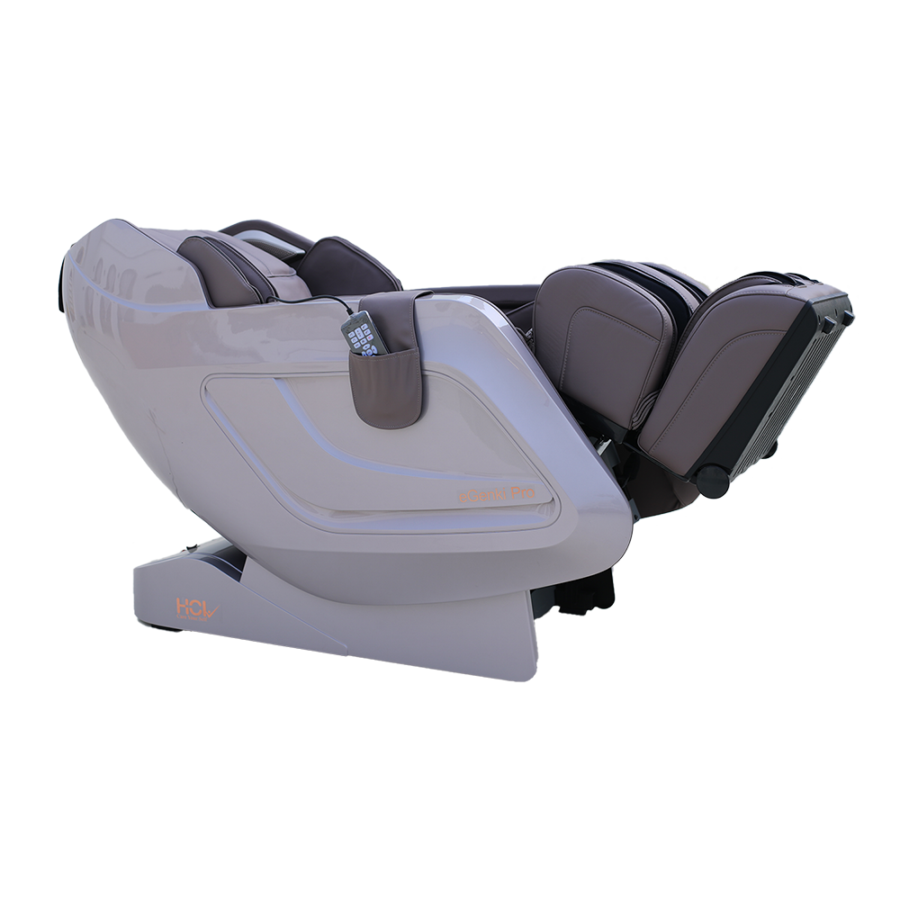 HCI eGenki Pro 4D Massage Chair - image 3